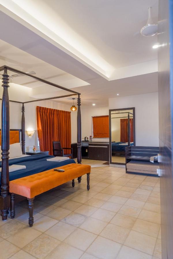 Marine Studios Le Pension Кандолим Екстериор снимка